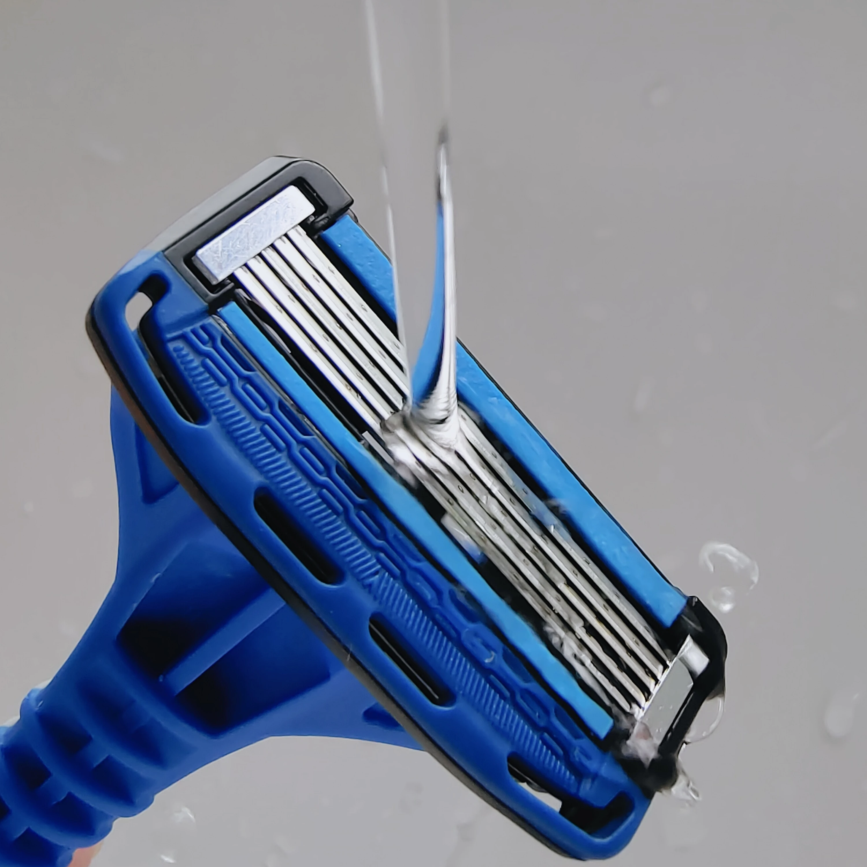 Man Stainless steel shaving 5 blade razor Five Plus One Blades Cartridge 4 pcs