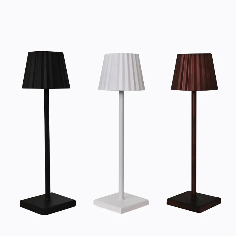 Indoor Outdoor Decoration Designer Led Table Lamp For Bedside Reading Room