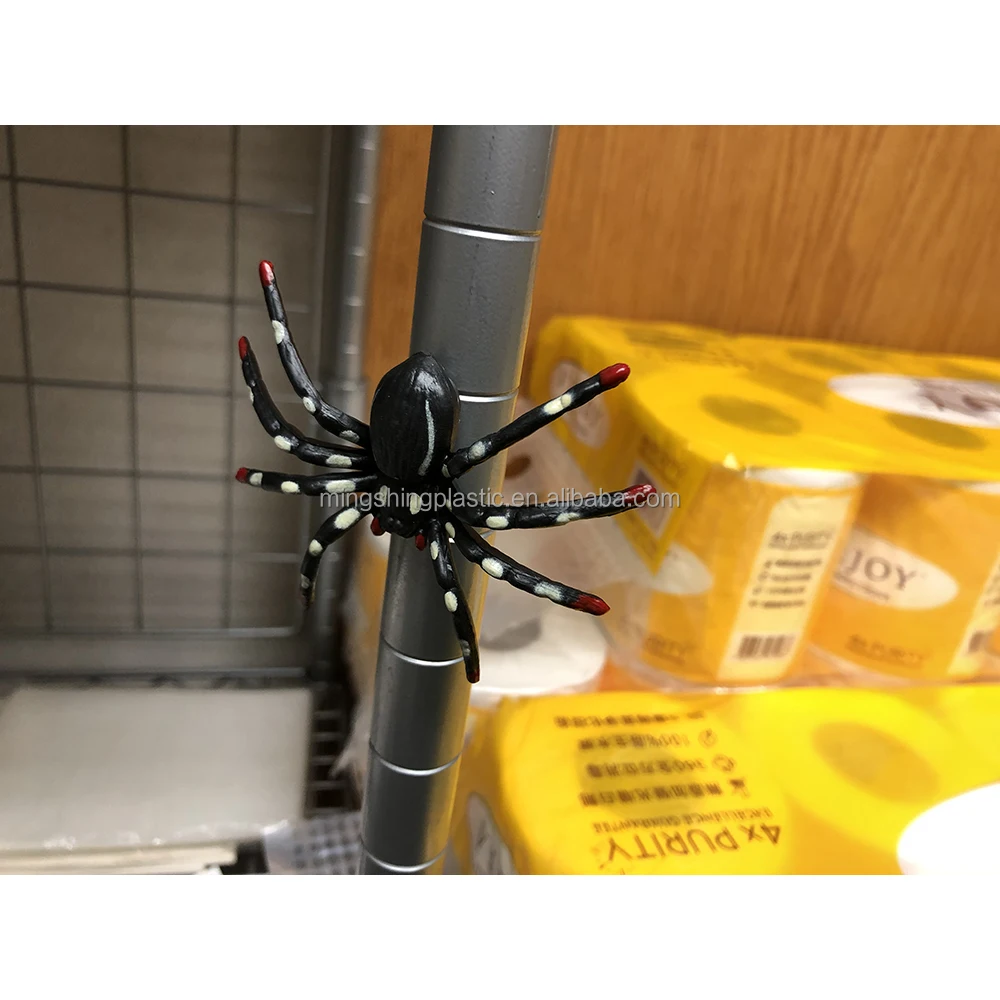 Acclaimed magic magic Trick Competitive Price Strong Tricks EN71 BSCI Novelty Jokes Gag Gift Toy Joke Spider With Magnet