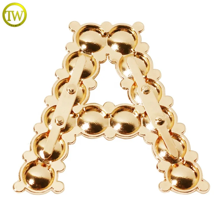 Fashion designer handbags metal letter tags gold plated suitcase embossed alphabet label plate hardware with pearl