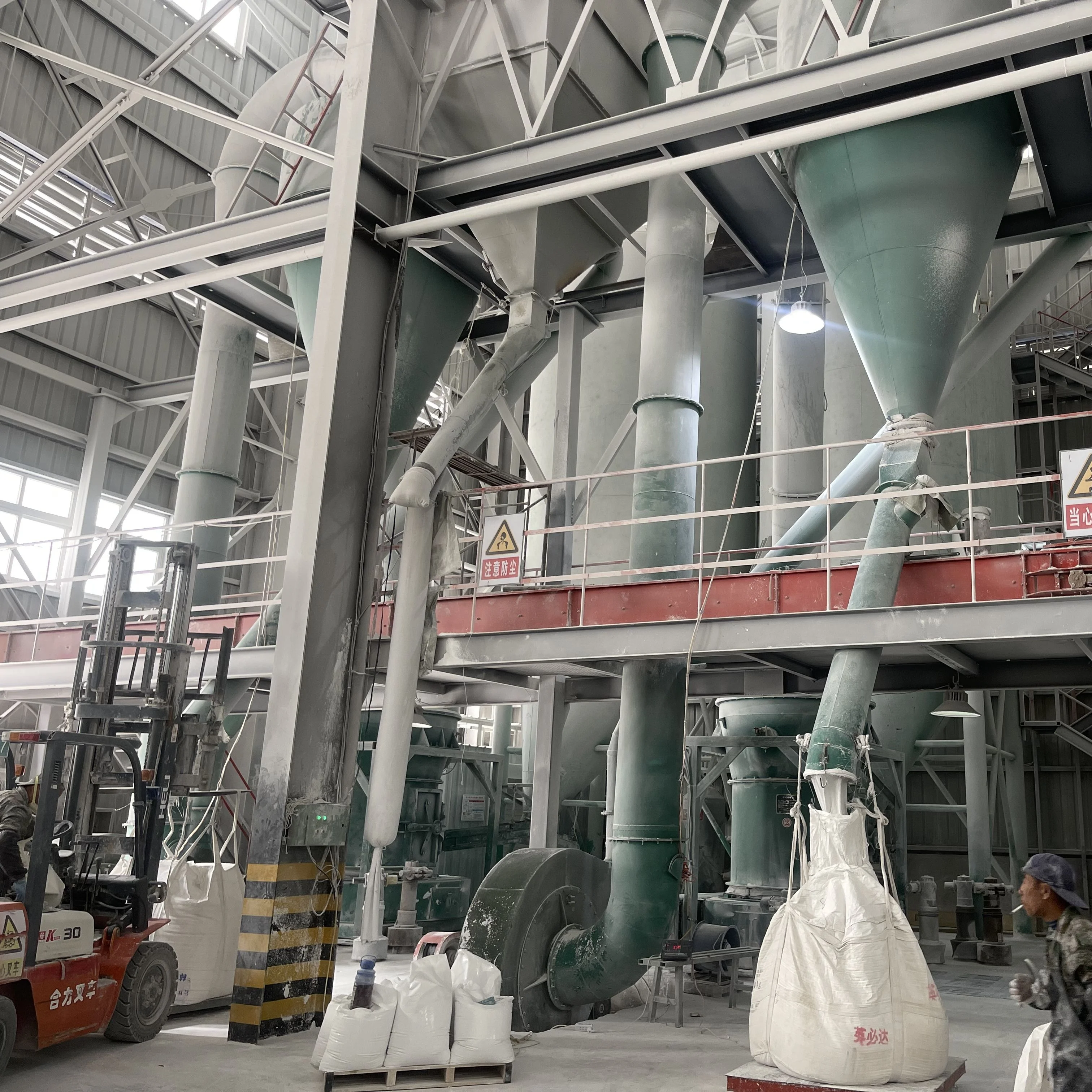 Фикционные материалы и металлургические порошковые краски волластонита, крупнейший производитель волластонита в Азии CAS13983-17-0