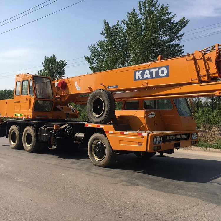 Used Original Japan Made Kato NK250E 25 ton Truck Crane