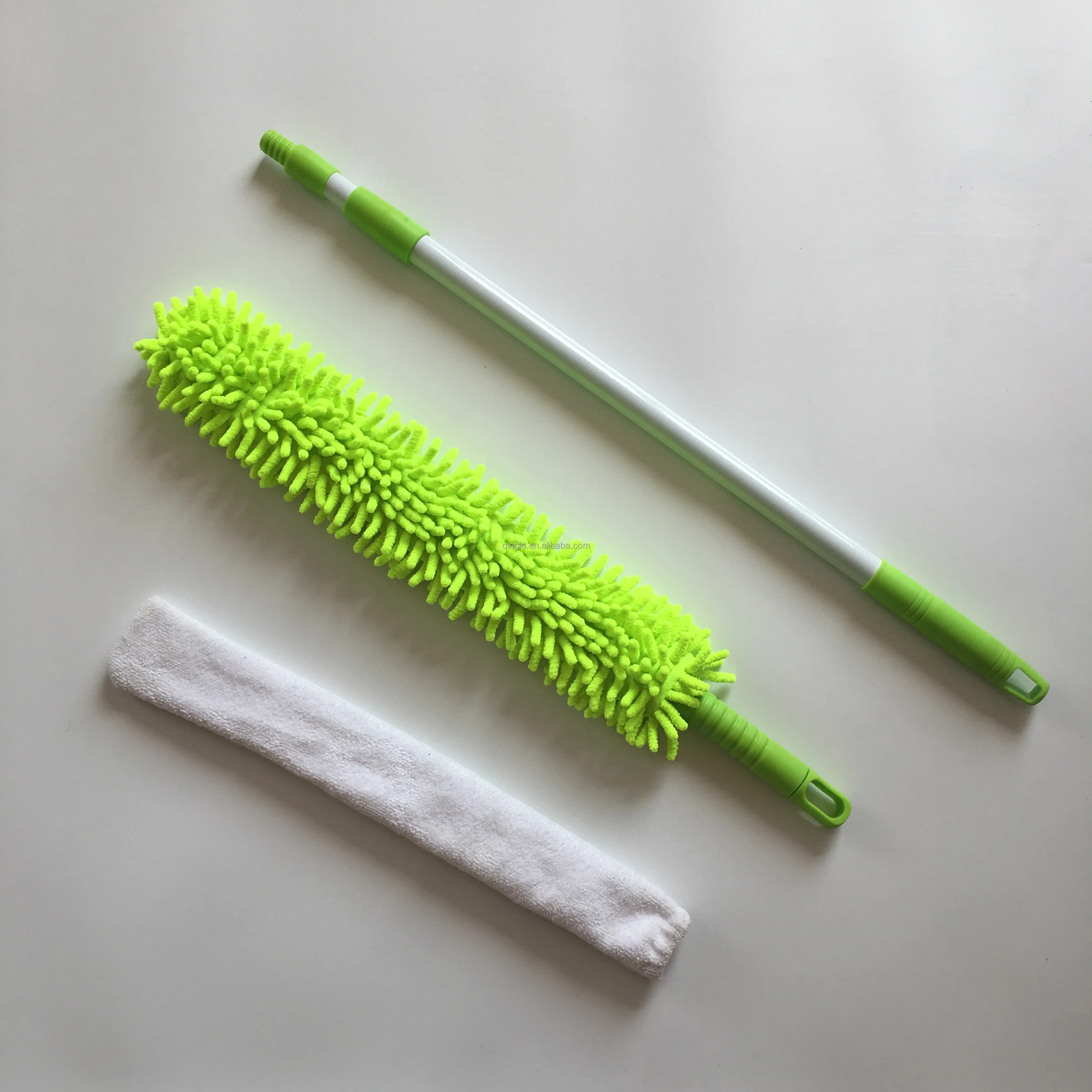Qingle Hot sell bend flexible chenille duster with  microfiber refill and long telescopic handle  washable   ceiling gap duster
