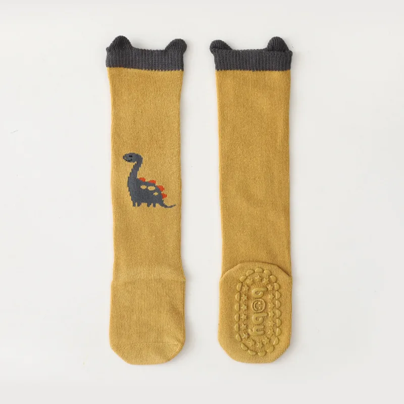 YUELI wholesales custom cartoon knee high anti-slip flooring baby socks