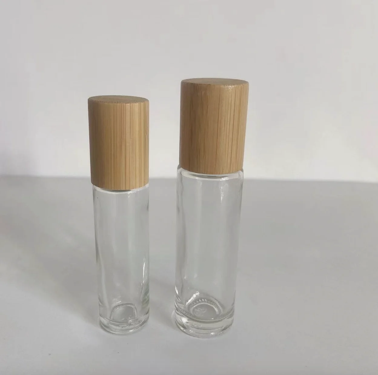 10ml 15ml white porcelain rollon bottle with bamboo lid