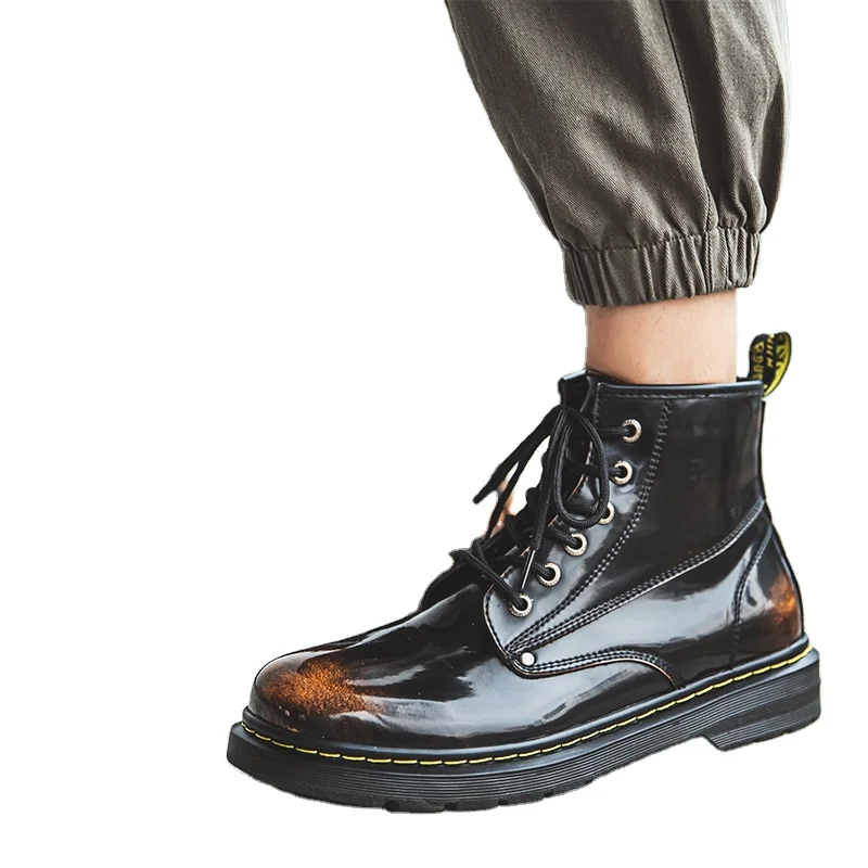 Unisex wholesale fashion wool black genuine Leather 4 seasons slip resistant warm martin Boots for men ready to ship from china