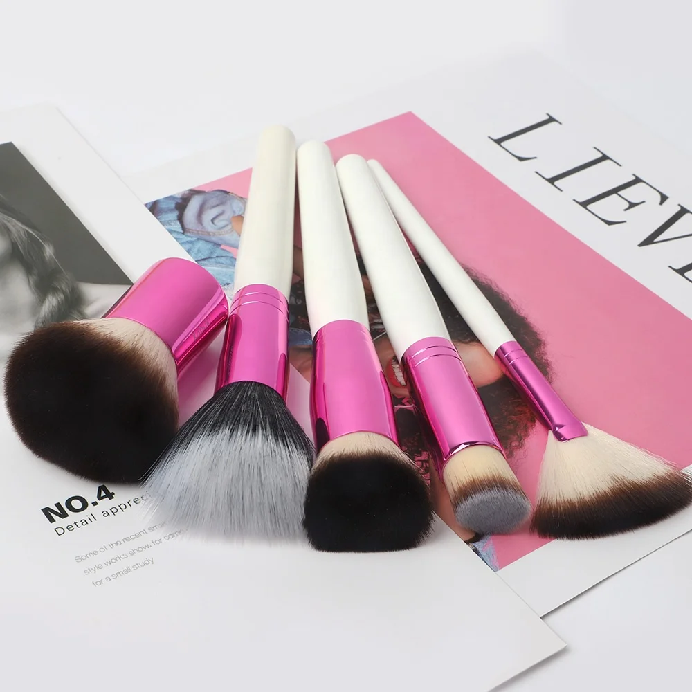 ZH Soft Kabuki Premium High End Blush Customised Wooden Handle Synthetic Hair White Wholesale Professional Custom Makeup Brushes