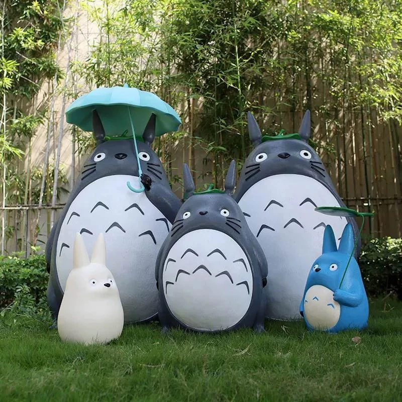 Life size fiberglass cartoon figure resin Cartoon Sculpture Resin Totoro Statue for sale