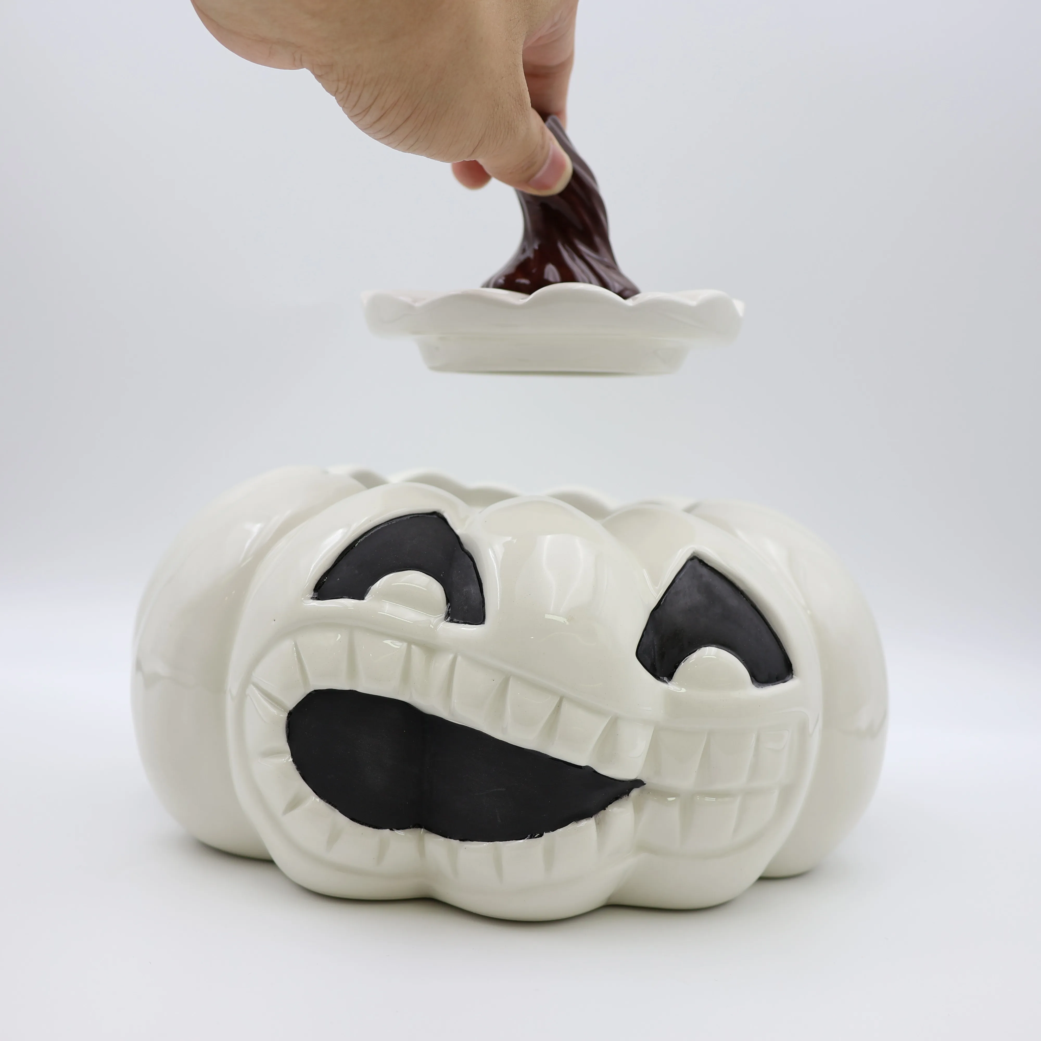 Custom Halloween cookie candy storage canister container decor round and flat large white Jack face pumpkin ceramic jar with lid