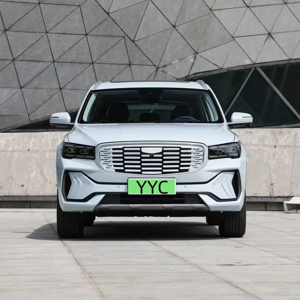 YYC in stock Geely cars Cheap Geely Binyue Cars Left Hand Drive CarModel 1.5 Turbo 177HP 5 Doors 5 Seats ev Car for Sale