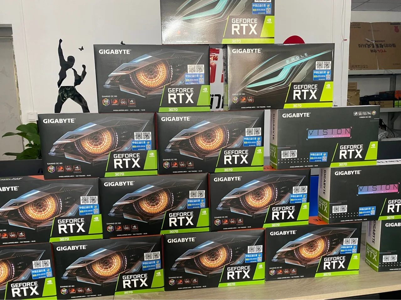 Hot Selling  GeForce 1660s/3080/3060/3070 ti  lhr  gaming graphics card 6gb 8gb DDR6 for computer video card in stock