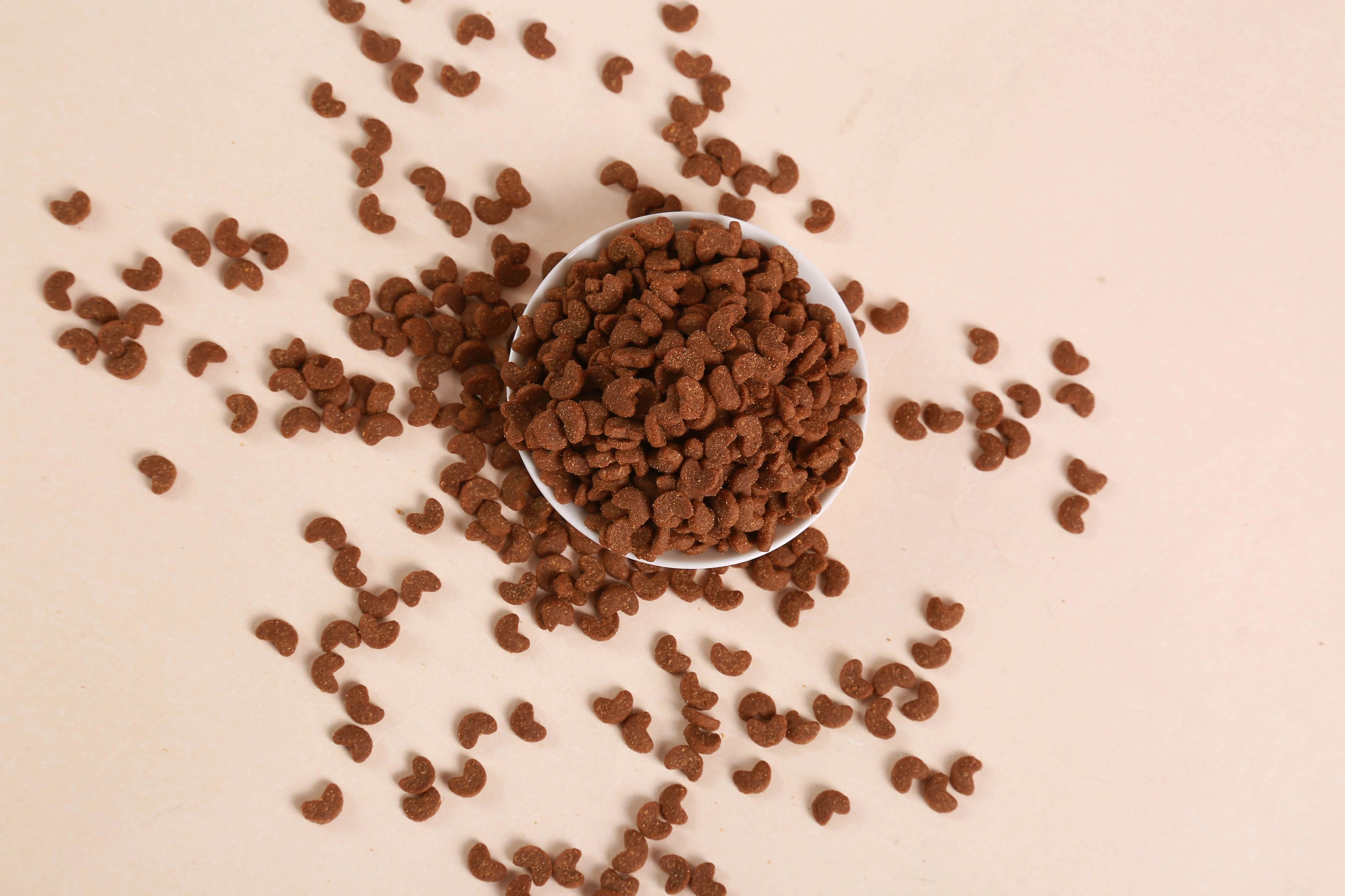 OEM/ODM Pet food cat food manufacturers wholesale fresh meat cat food custom protein