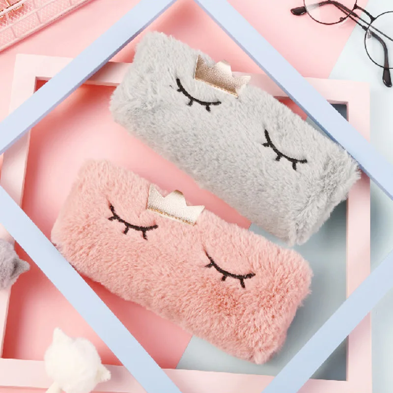 Feiyou New INS fashion hot selling girls kawaii cute plush zipper pouch fluffy pencil case with crown