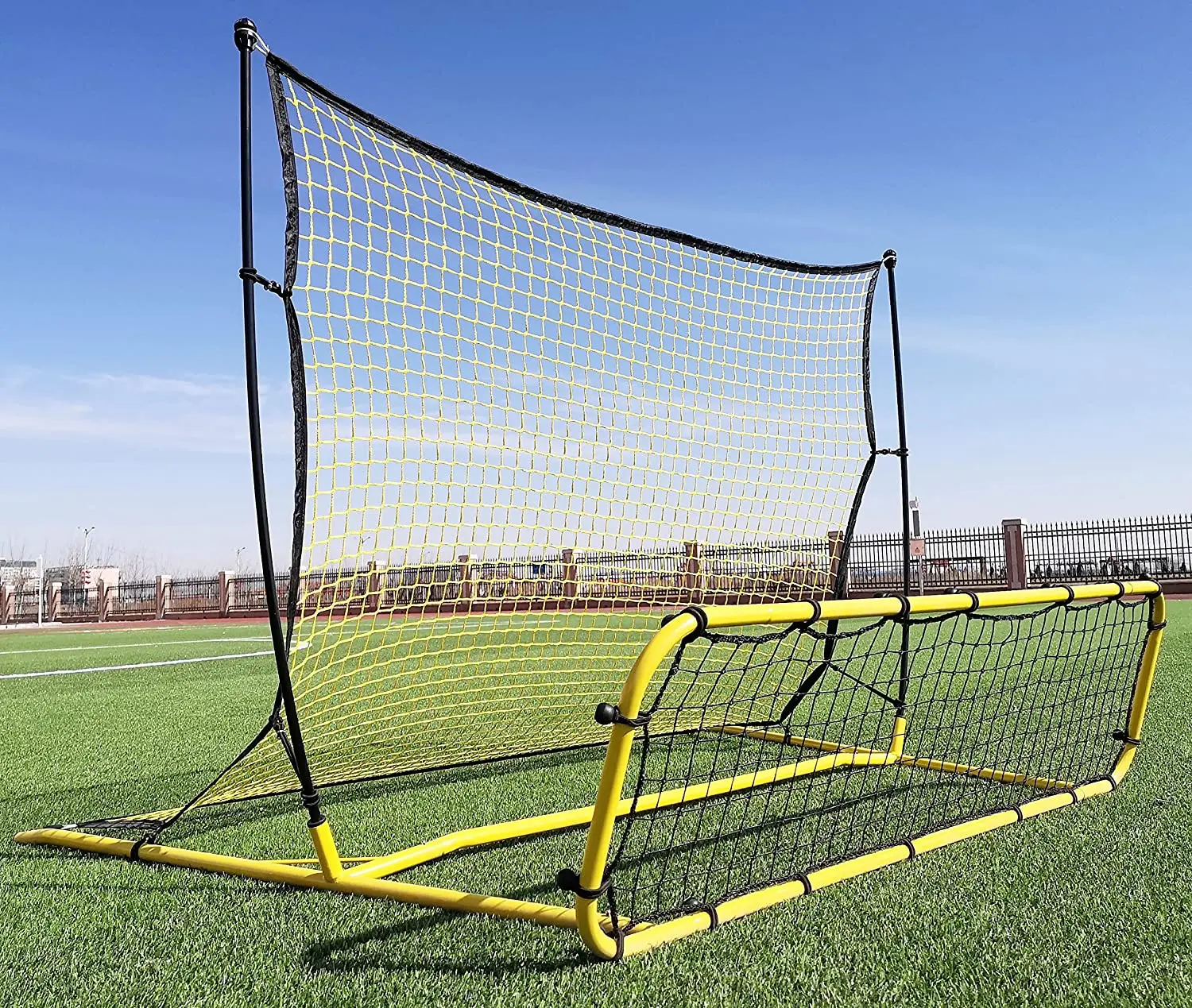 SR03A New Arrival Portable Soccer Goal, Soccer Practice Net Rebounder, 2 in 1 Soccer Rebounder Net