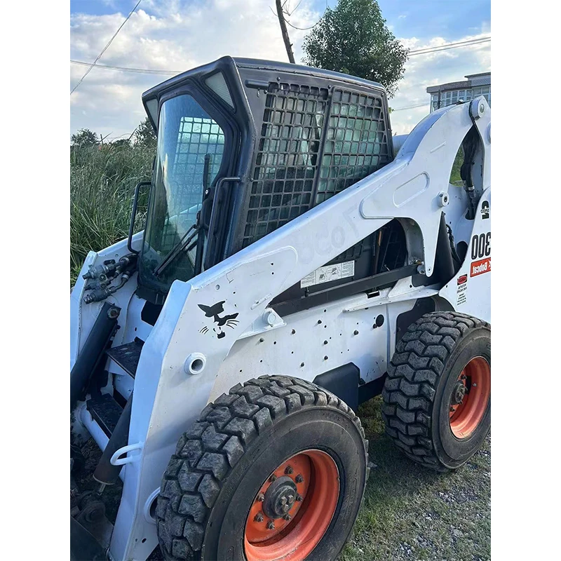 Competitive Price 3770kg 11.1 Km/H Mini Used Bobcat S300 Steer Skid Loader With Low Price