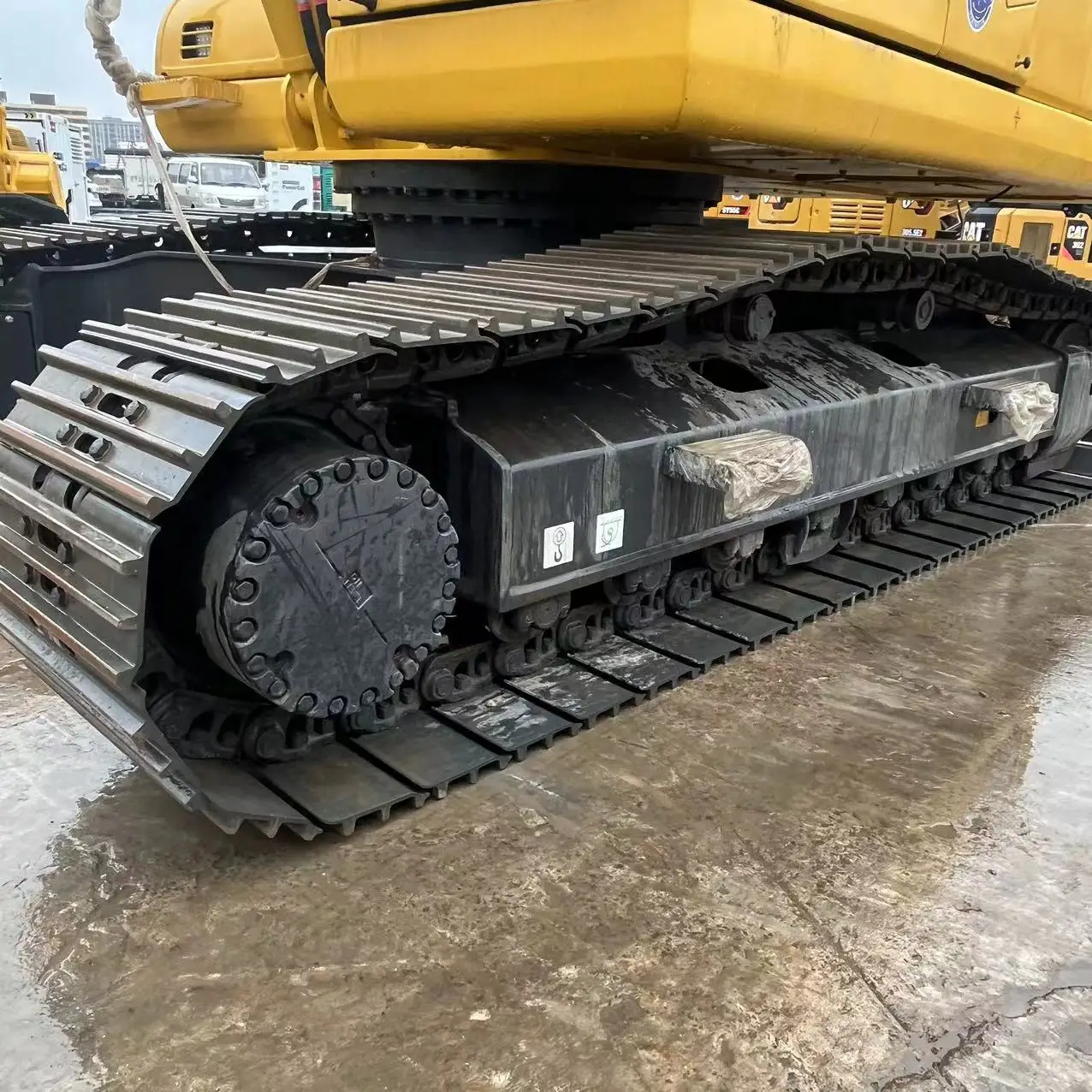 High performance used Komatsu PC220-7 efficient construction machine ,22ton hydraulic crawler excavator Japan for sale