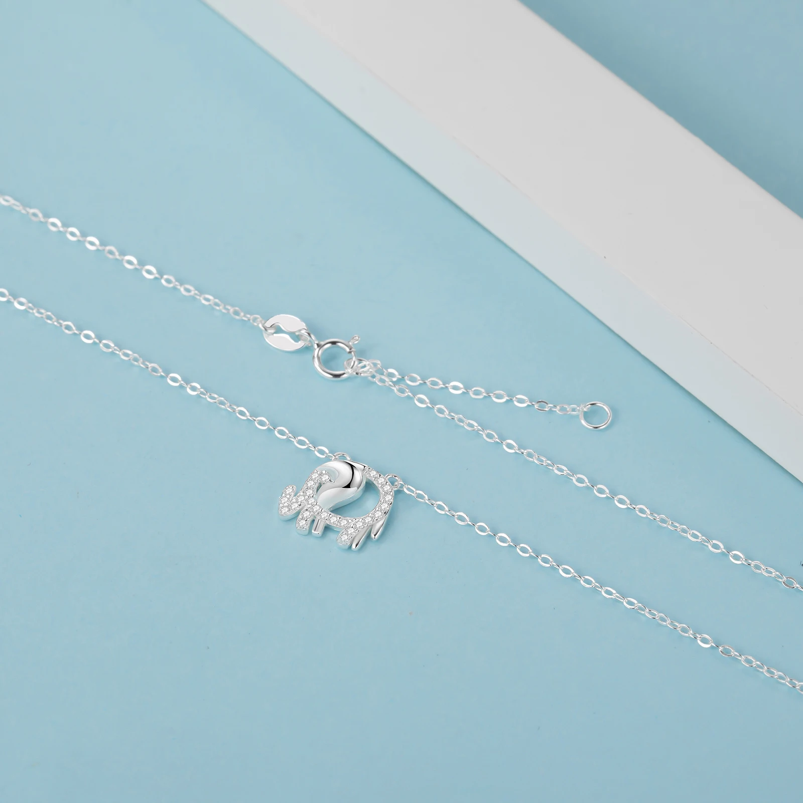 
New Zircon s925 sterling silver design jewelry golden cartoon baby elephant necklace 