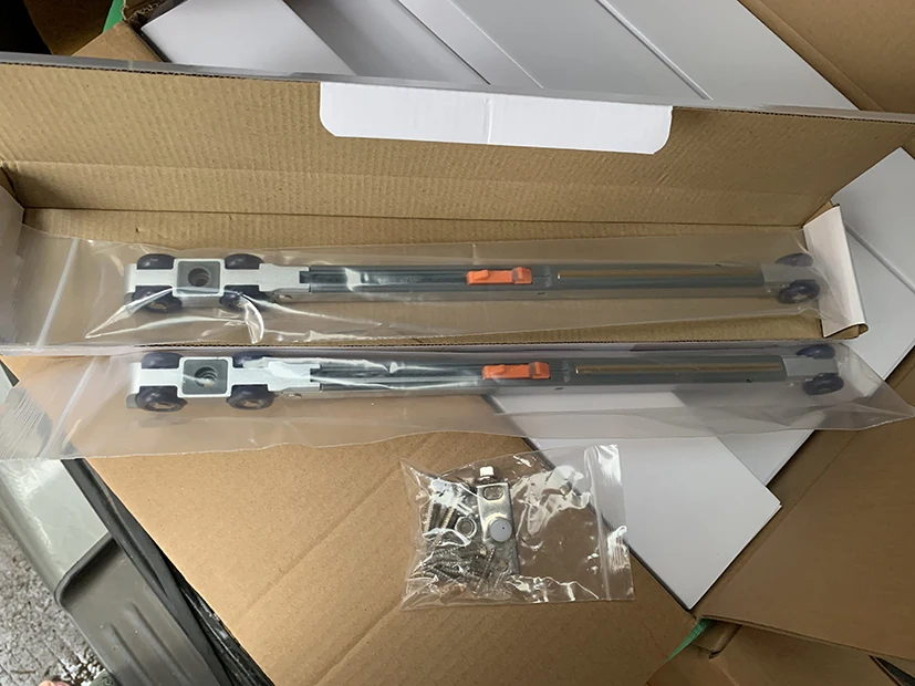 TMS7B Easy Assembly hanging type sliding door roller with double direction soft closing