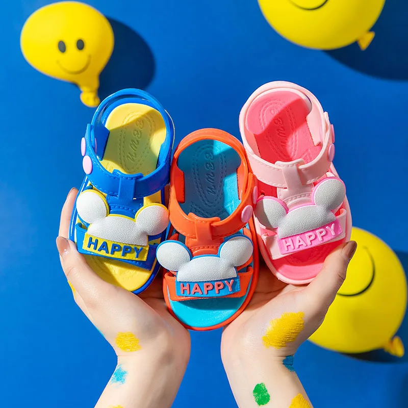 2022 Hot sale Alphabet Non-slip Open-toed Outerwear Soft Sole Flip Flops Slippers For Kids