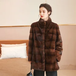Luxury Fashionable Womens Leather Mink Fur Cozy Warmth Mink Coat For Womens
