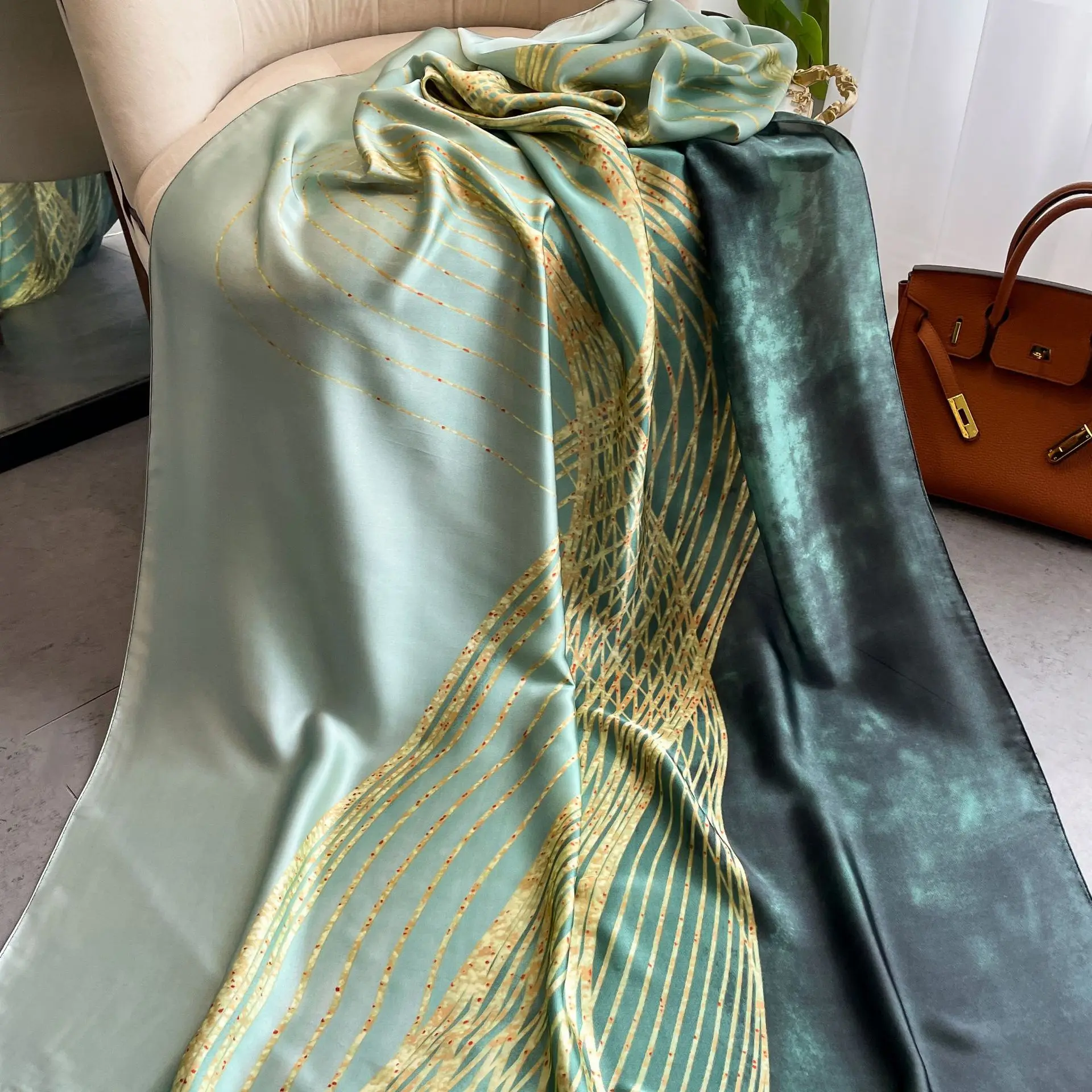Hot Sell New Flower Printed Pattern Silk Scarves Shawls For Women Soft Large 180*90CM Silk Head Scarf Shawl Muslim Silk Hijabs