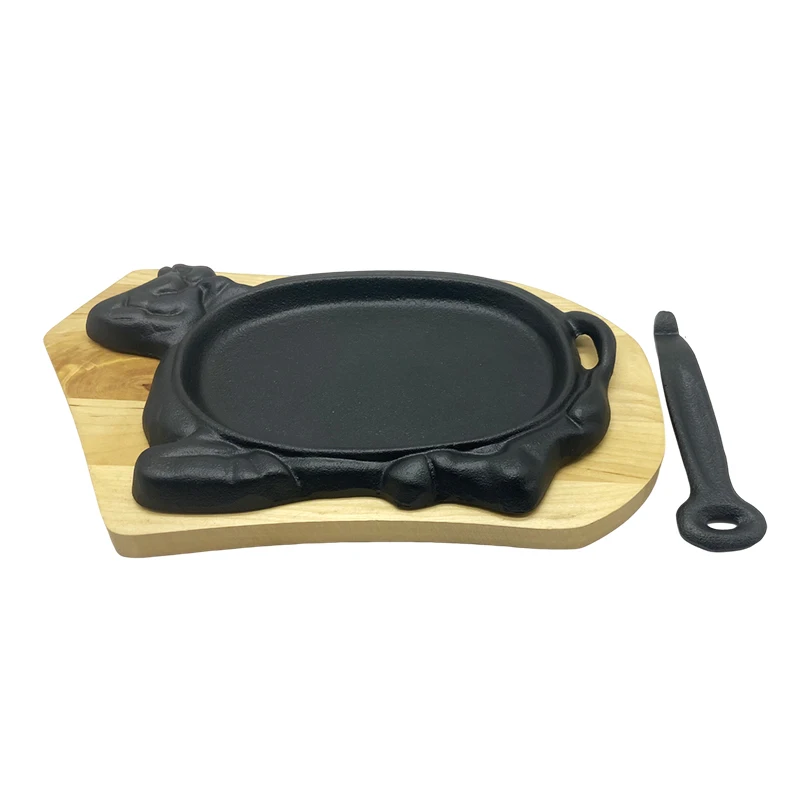 Wholesale Cast Iron Fajita Plate Steak Sizzler Plate Cow Shape Sizzling Plate With Wooden Base