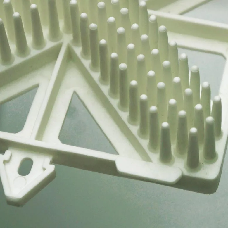 Four-Season White Self-Lubricated Ski Slope