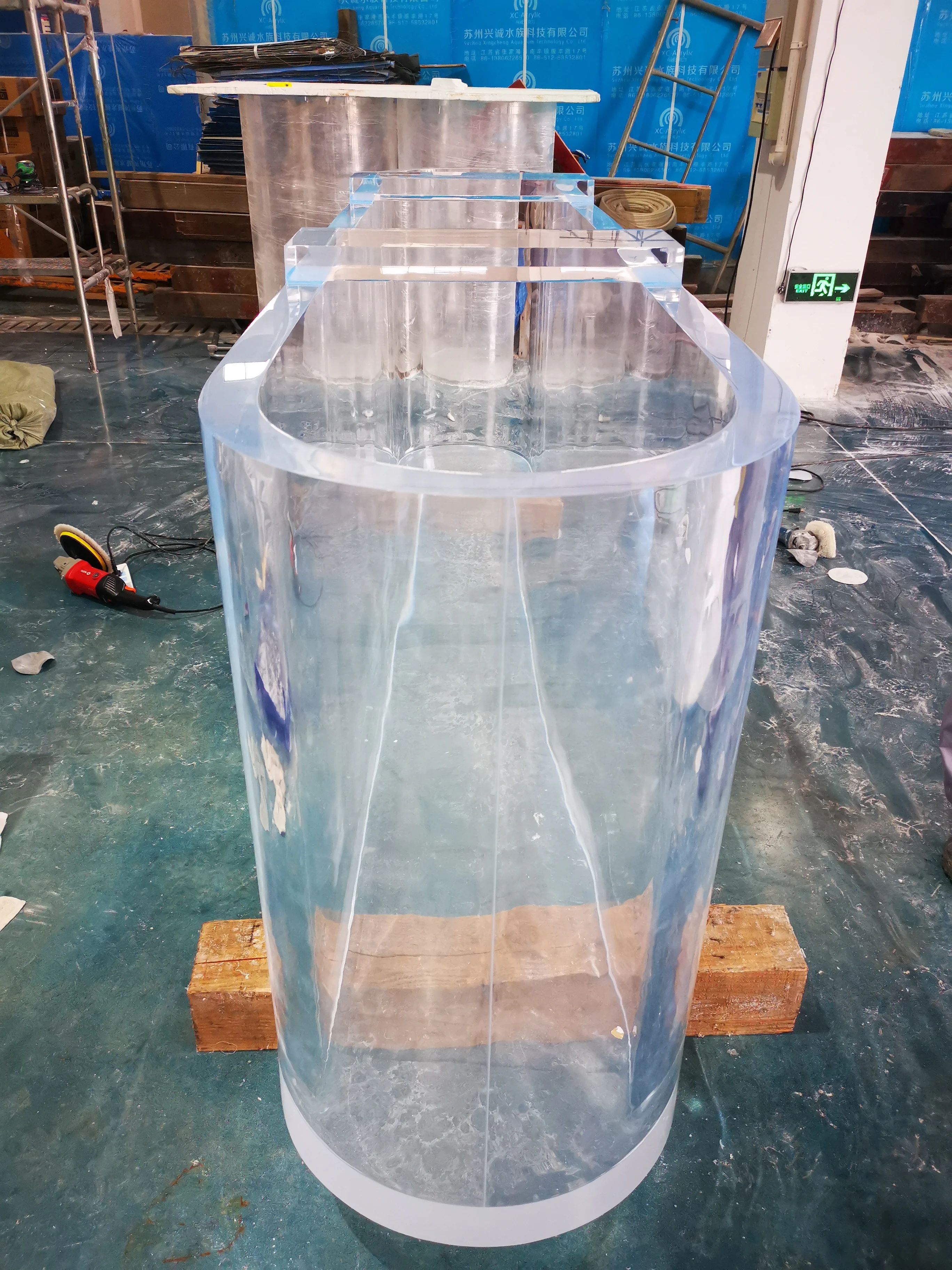 XC custom Large acrylic glass aquarium