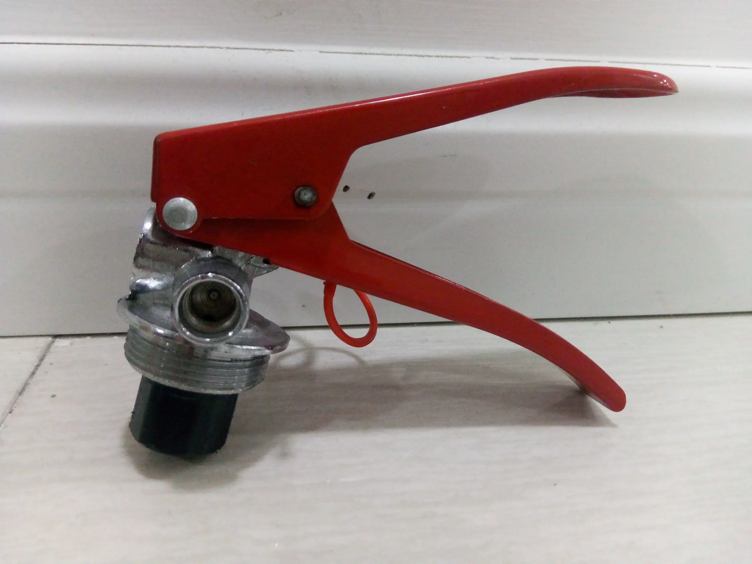 ABC Powder Fire Extinguisher Valve for Safety Protection
