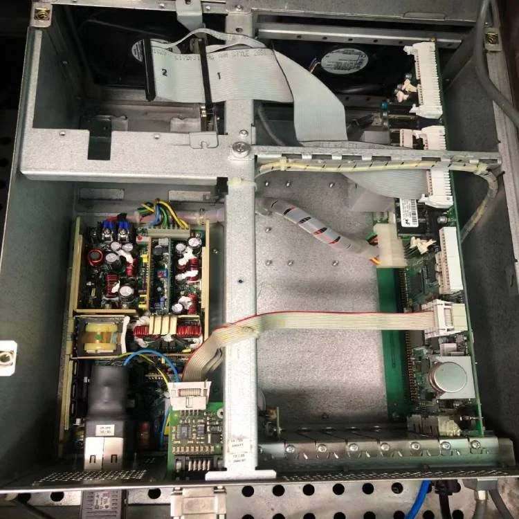 Станция управления компьютером 00.783.0918 CP 2000 MC4-C-KO-02 5A 24VDC для офсетной печатной машины SM52 SM74 SM102 XL105