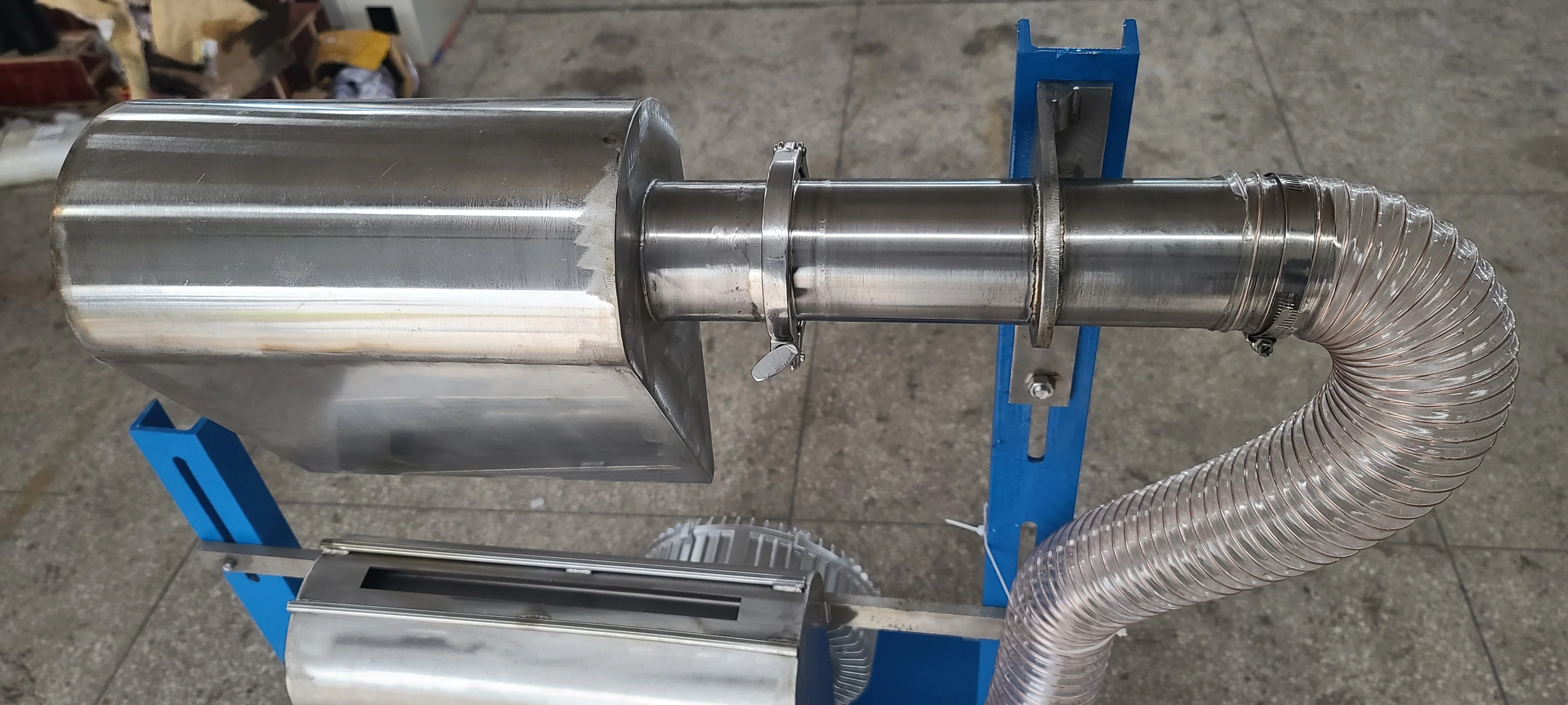 CE Plastic Extrusion Line Wet Strands Dryer Blowing Machine Extruder Auxiliary
