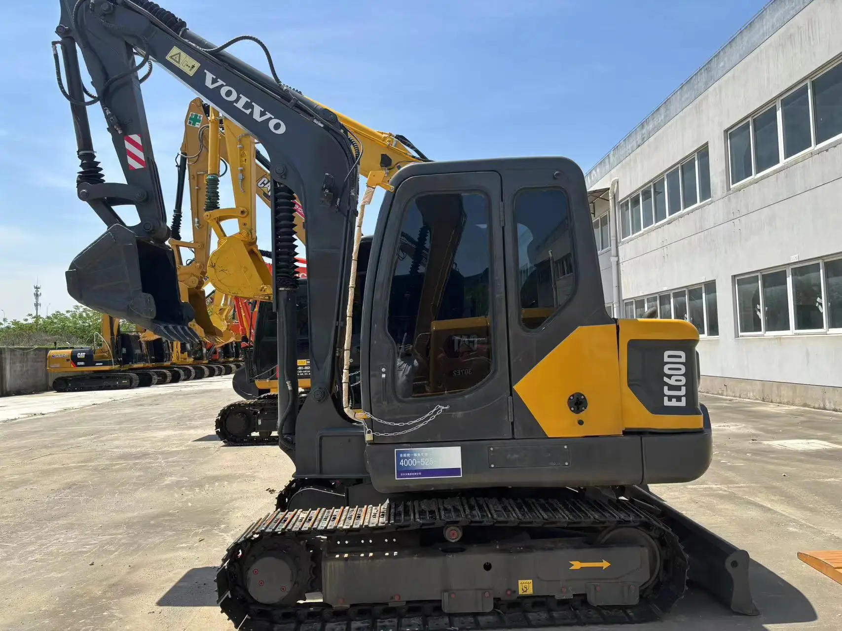 USED volvo crawler mini excavator EC60D in working condition welcome to ask Volvo excavator