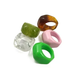 2022 Three-dimensional multi-color acrylic resin ring jewelry women plastic block transparent jewelry ring
