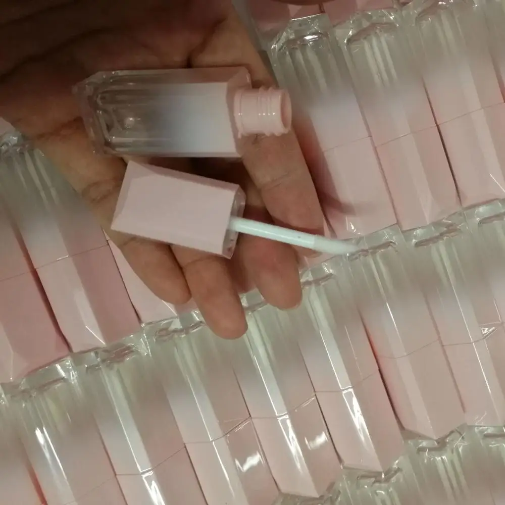 
5ml Popular design gradient pink waterproof material lip gloss container with wands cosmetic liquid lip gloss tube 