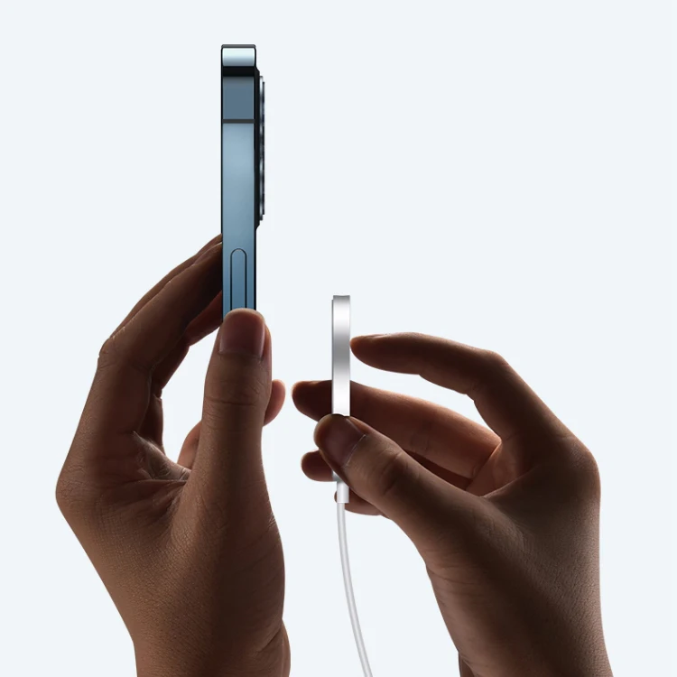 
 Оптовая продажа, новинка 2021, беспроводное магнитное индукционное зарядное устройство Qi, 15 Вт, Быстрое беспроводное зарядное устройство для iPhone 12 Pro Max  