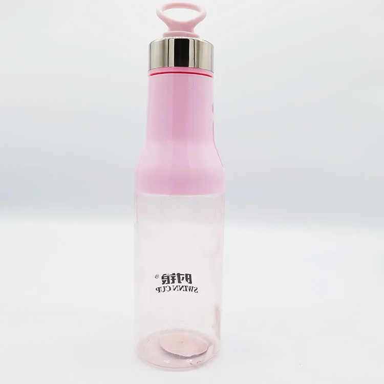 2021 Cheap Free Samples Sport Plastic Water Bottles  Titan Water Drinking Bottle Durable In Use