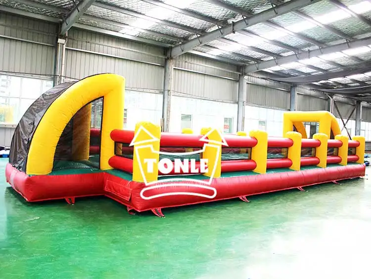 Спортивные игры на открытом воздухе коммерческое Надувное футбольное поле для продажи