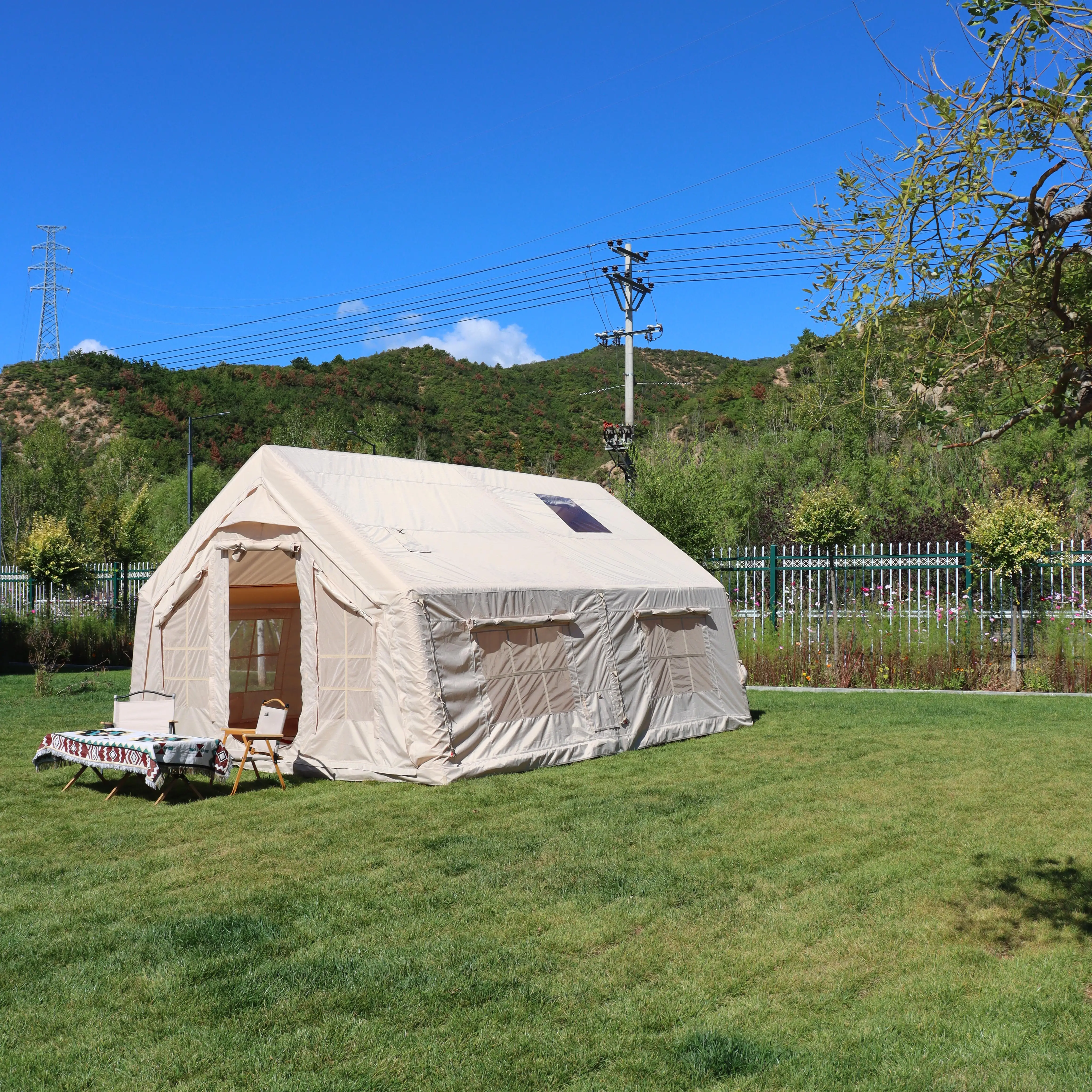 Wholesale Camping Tent Custom Outdoor Wedding Inflatable Waterproof House Oxford Canvas Camping Tents for Picnic,Hiking