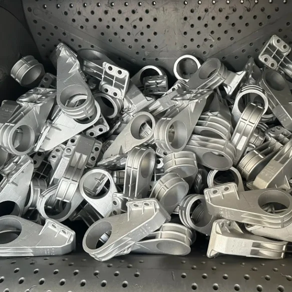Customized precision zinc alloy die-cast auto parts electroplating processing based on drawings
