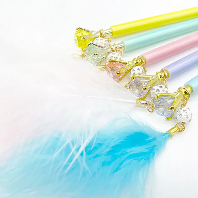 Maxwri Best-Selling Mechanical Pencil 0.5mm Creative Feather Pendant Plastic Diamond Bling Propelling Pencil 0.7mm Lapiceros