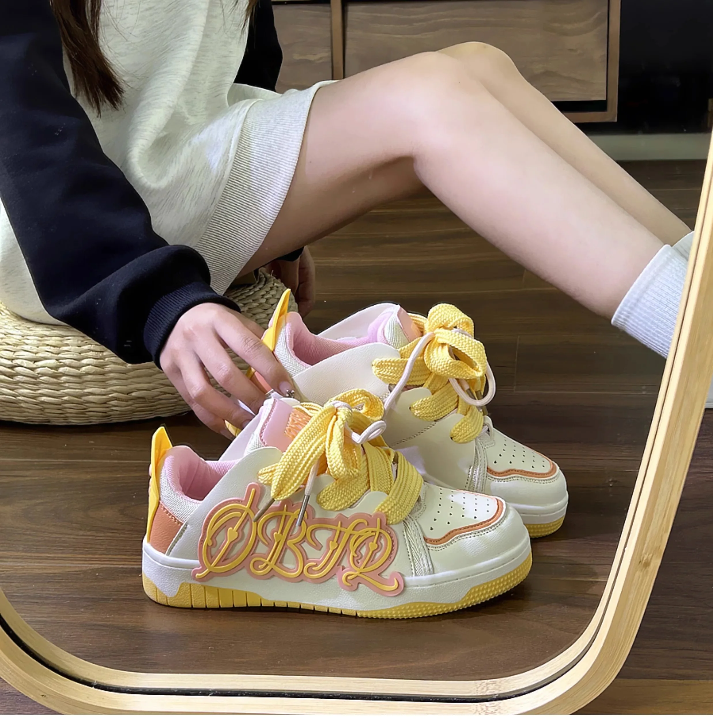 Custom women sneakers Fashion Comfort Casual Shoes Weave Printed shoes women running Fashion sneakers trend manufacture