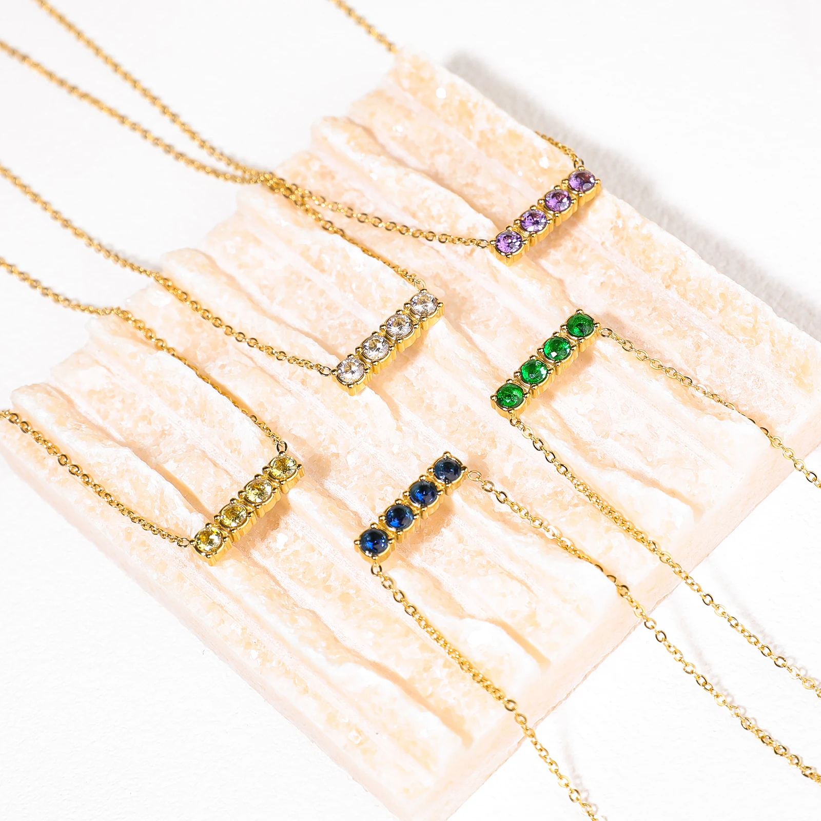 Top Quality 14K Gold Plated CZ Necklace New Design Stainless Steel Jewelry Cubic Zirconia Pendant Necklace for Women