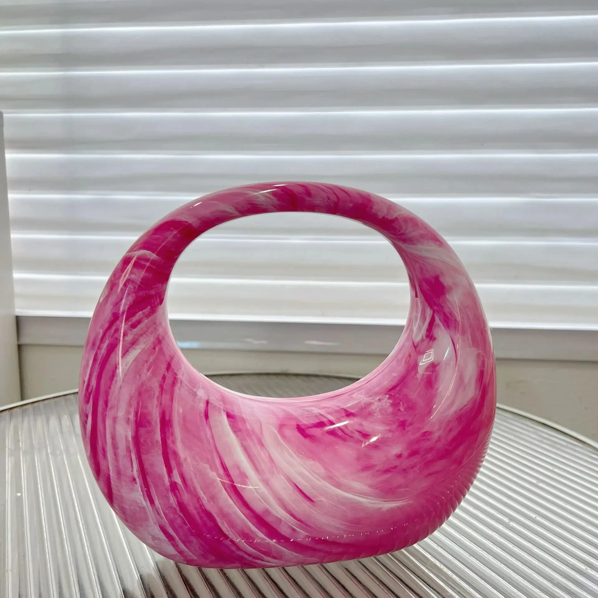 Gradient Wedding Clutch Purse Goose Egg Acrylic Handbags for Women Luxury Evening Bags 2024