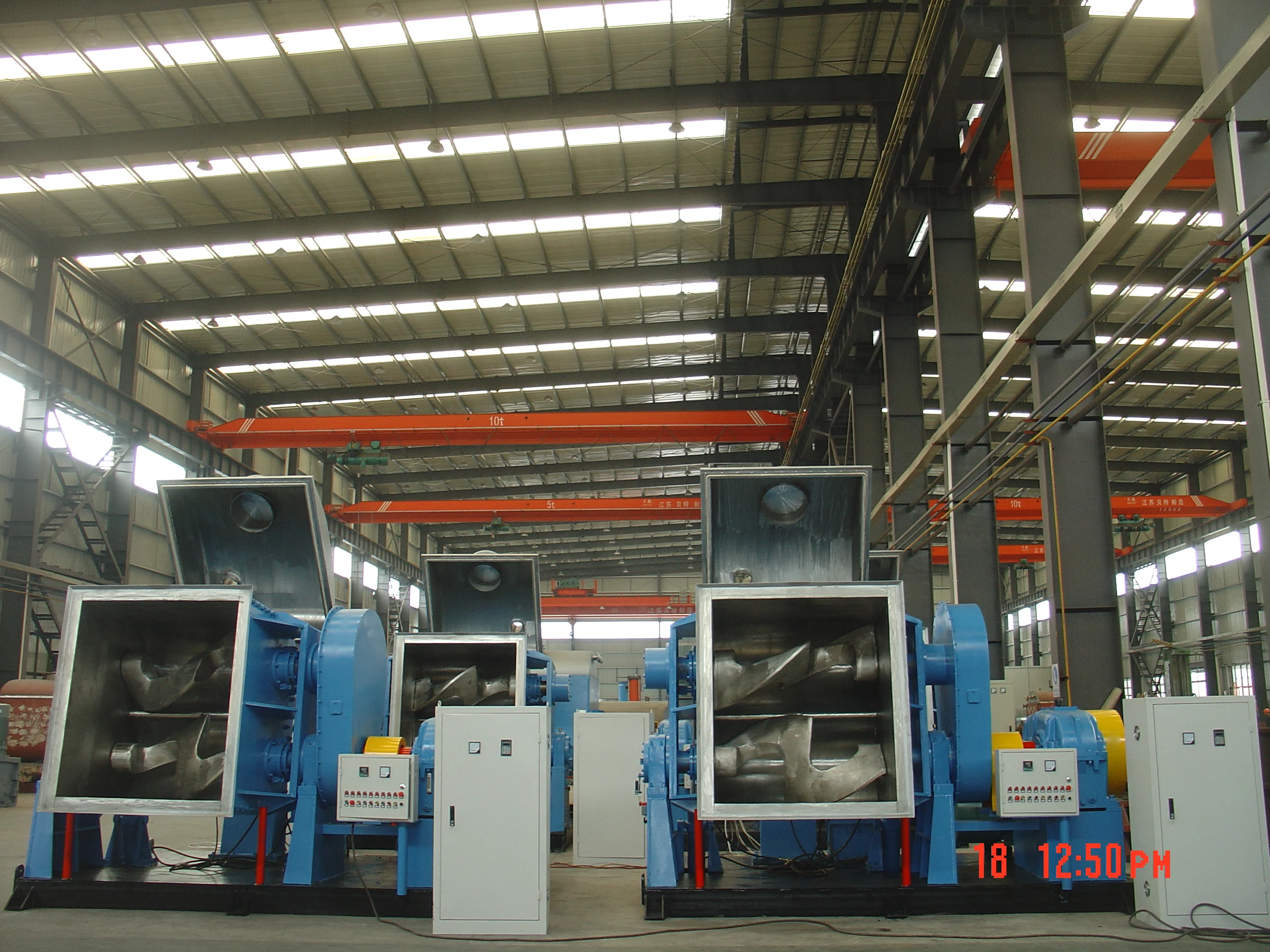 
Hydraulic Tilting Kneader 