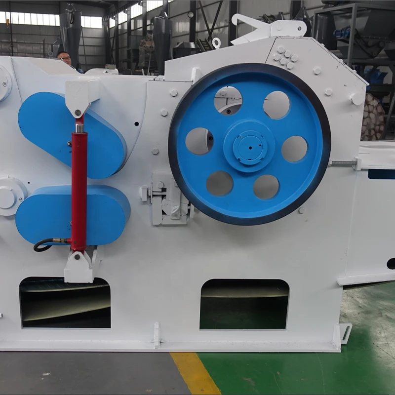 Машина для измельчения древесины с электромотором MACREAT LDBX216