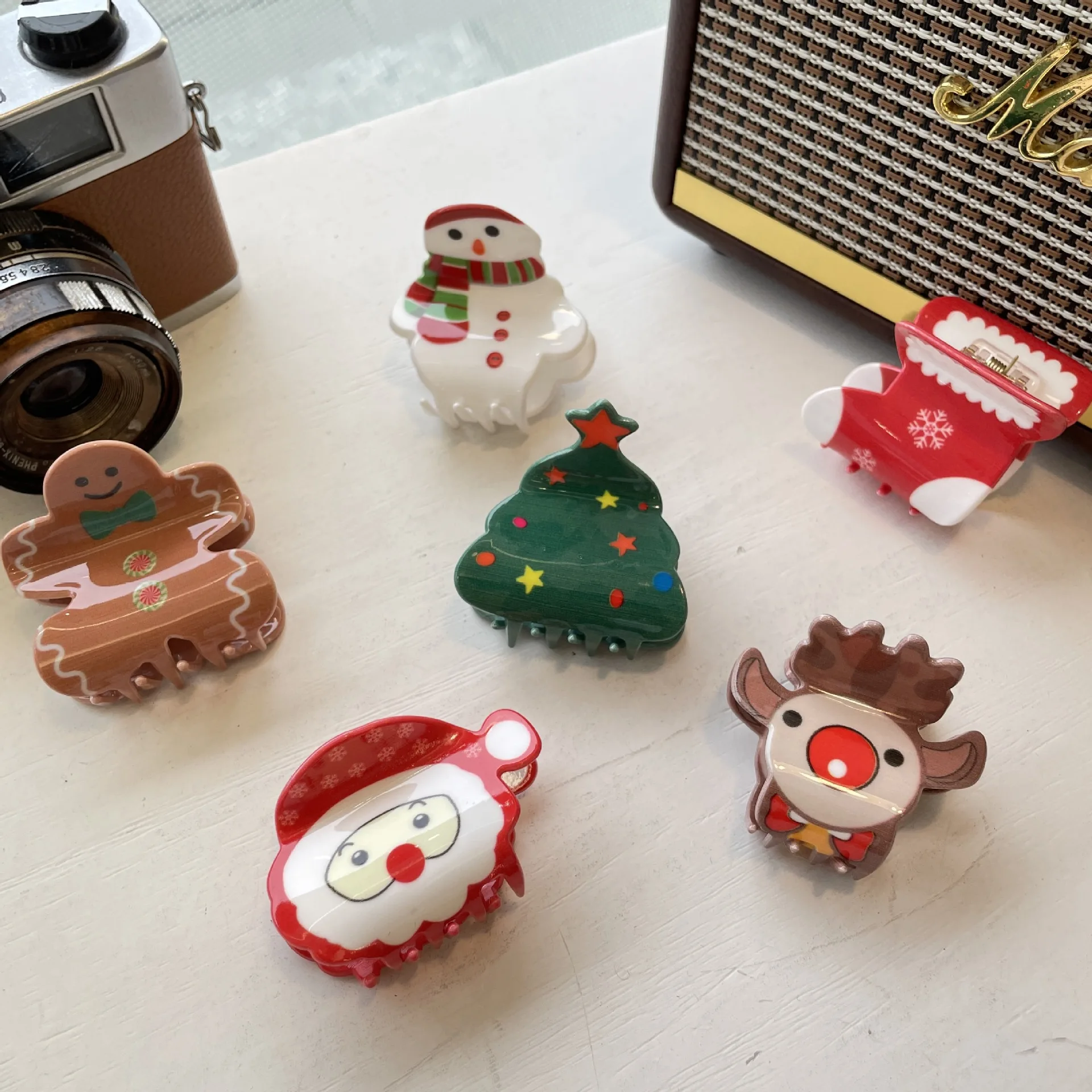 Classic Acrylic Hair Claw Clip New Santa Claus Christmas Hair Accessories Personalities Hair Clips