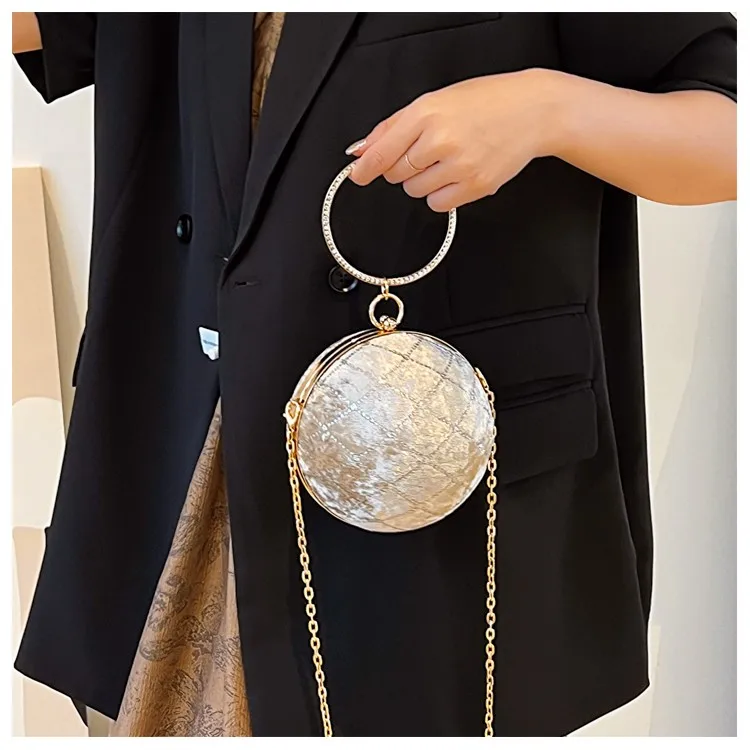 Manufacturer New Arrival Fashion Quilted Pu Leather Ladies Messenger Bags spherical Crossbody Bags Womens Shoulder Bags for part