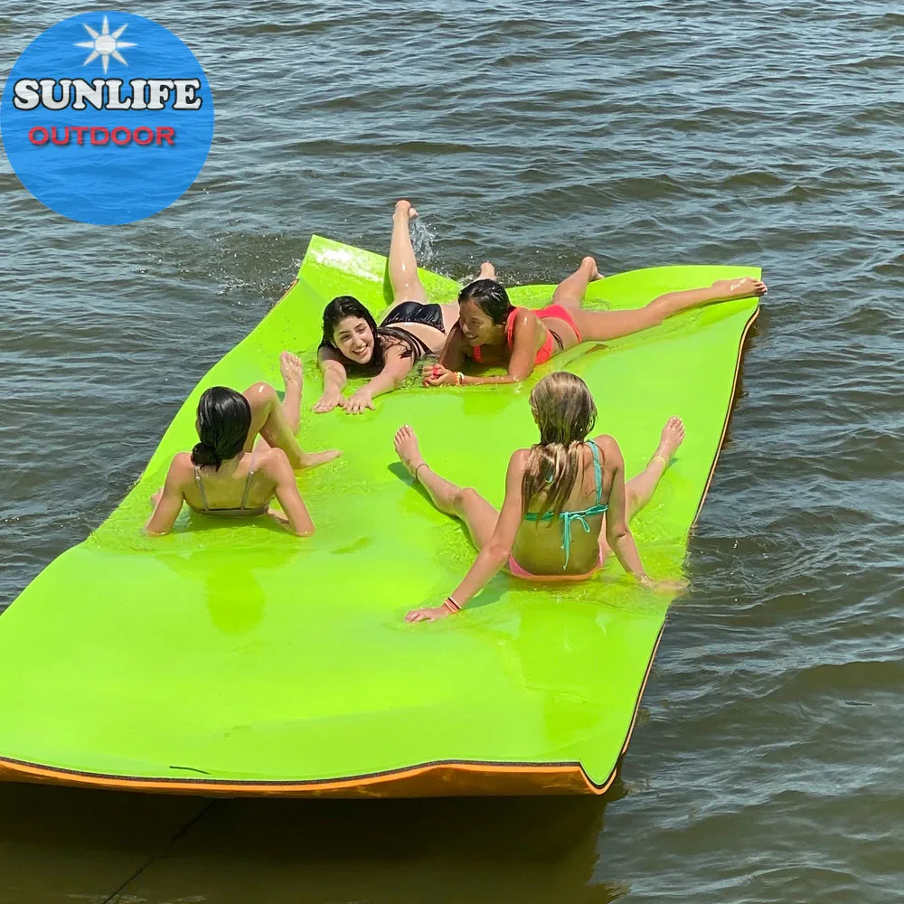 Hot Sale Custom Water Floating Blanket Bed Float Mat Pad Swimming Pool Blanket Soft Durable XPE Foam Mats for Water Park Play