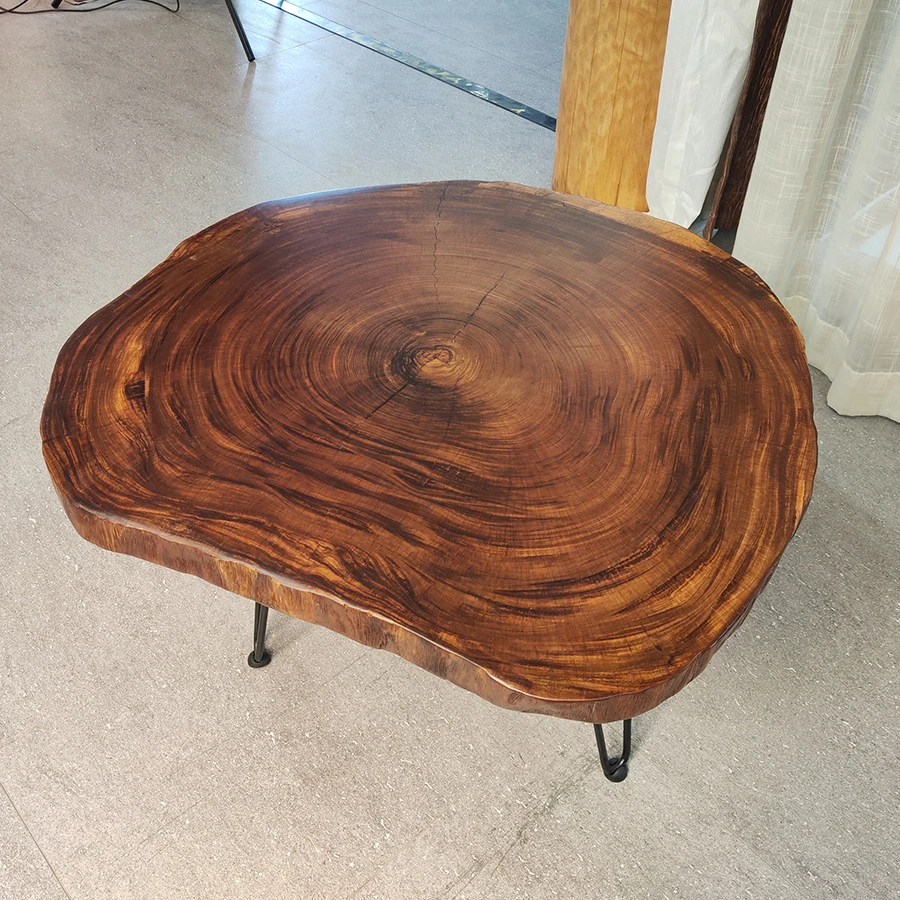 Журнальный столик из железа и дерева с деревянной поверхностью винтажные антикварные натуральные восстановленные плиты массива журнальные