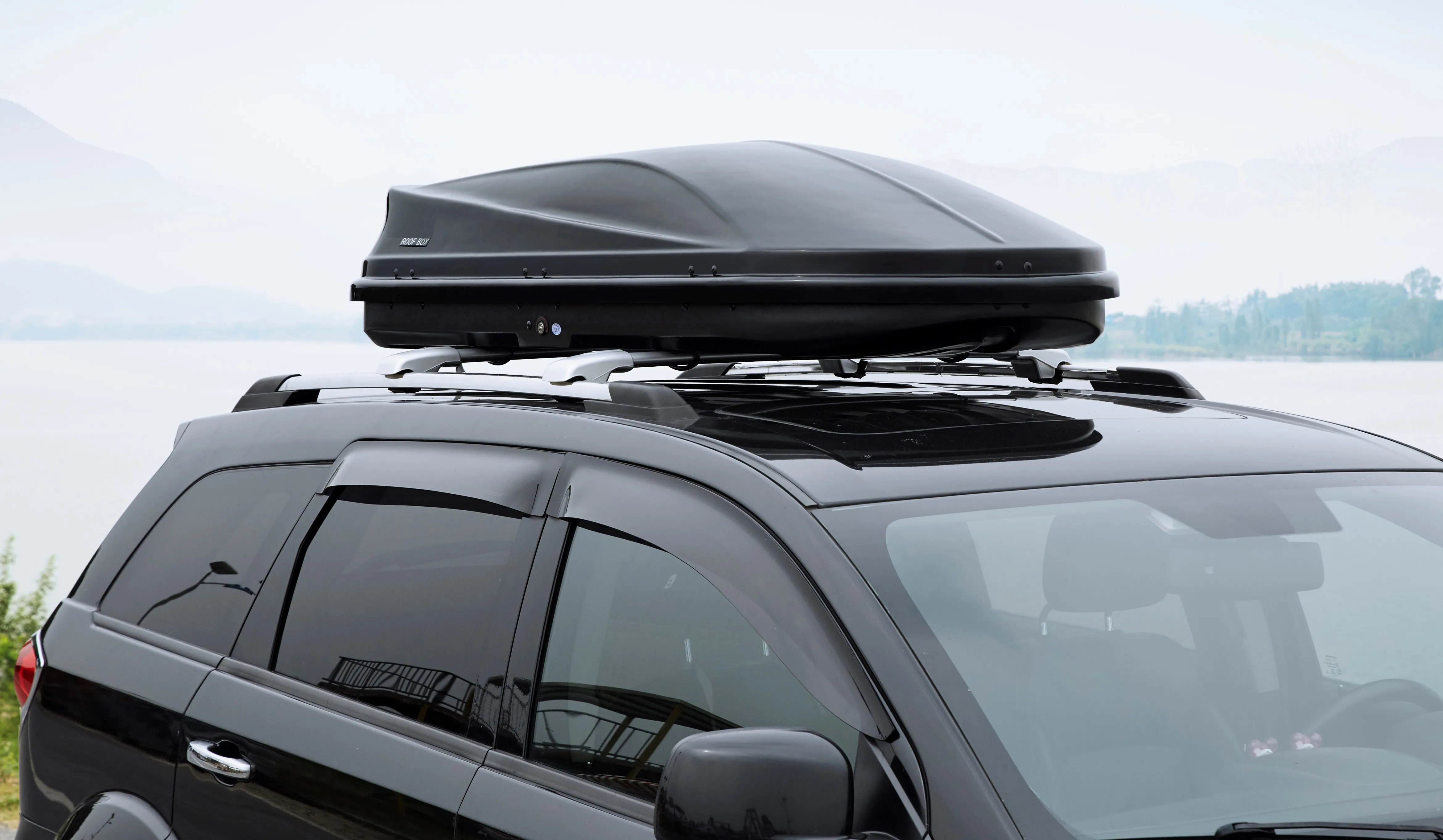 Hot Selling Exterior Accessories The New Storage Car Top Box Cargo Carrier Luggage Roof Box Fit Different Models